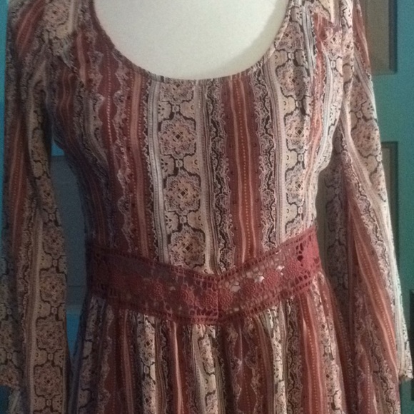 🔥Hollister dress boho style with flowing sleeves. - Picture 5 of 8